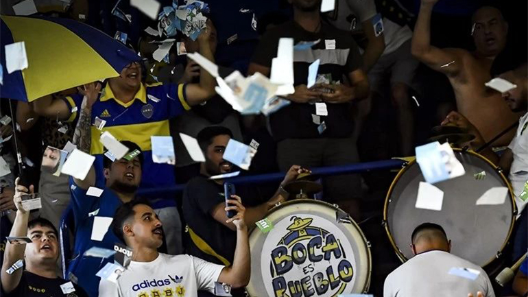 La Pasión Azul y Oro: The Fiery Devotion of Boca Juniors Basketball Fans